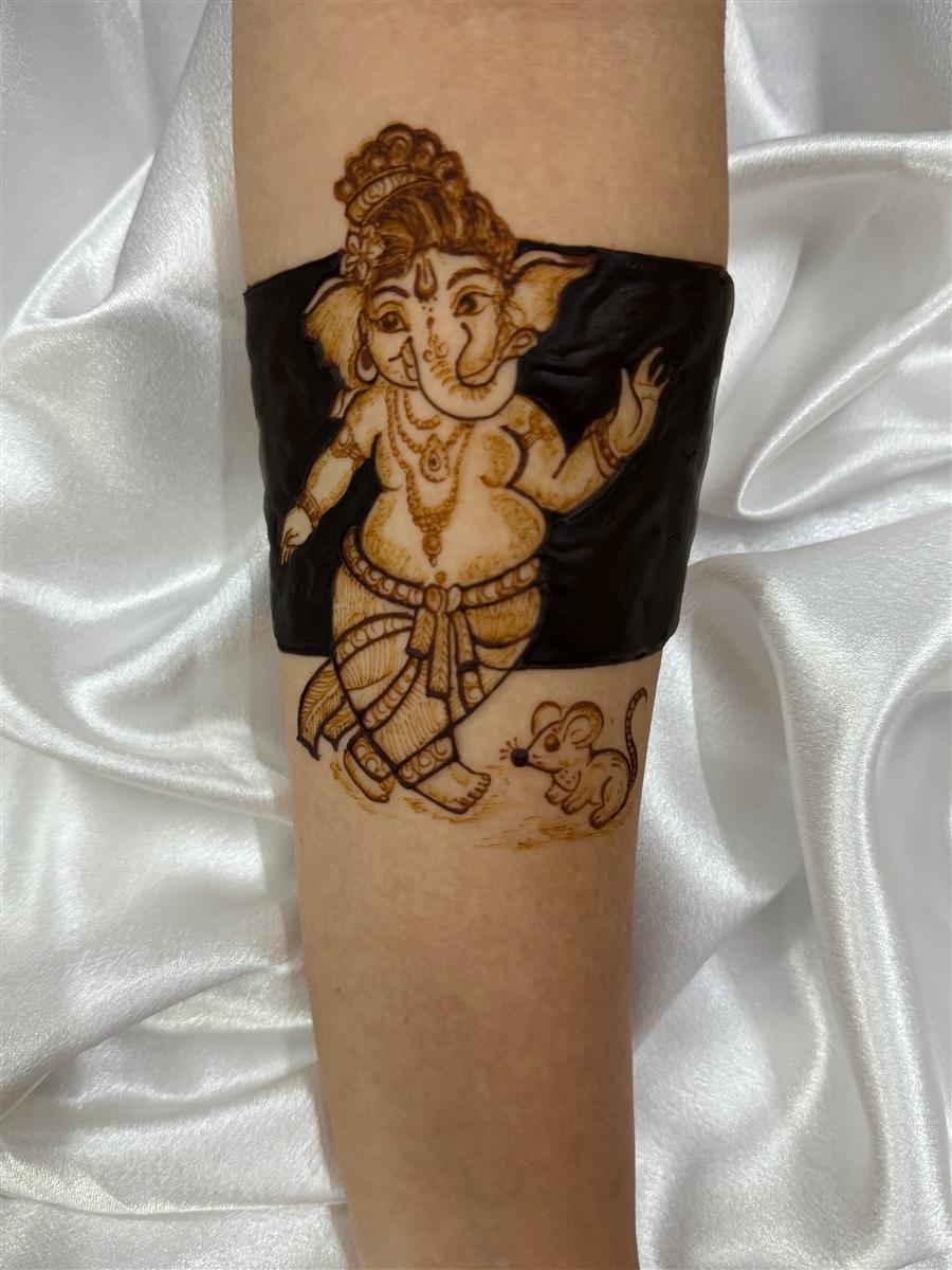 Small Ganesh armband with mouse